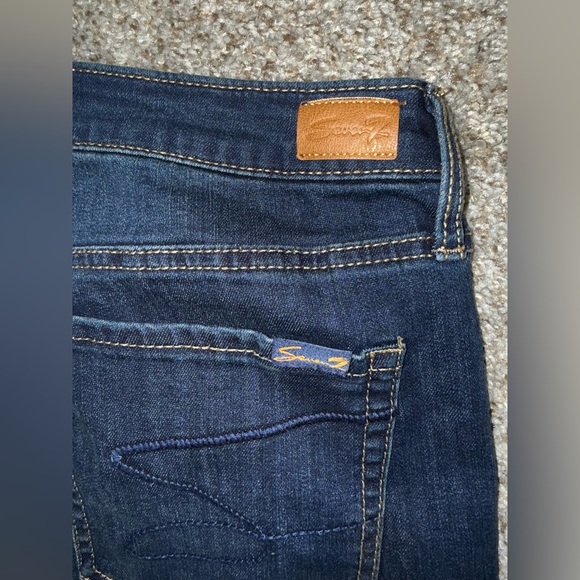 Seven7 Women's Dark Blue Bermuda Jean Shorts Size 16 NWOT - Picture 12 of 13